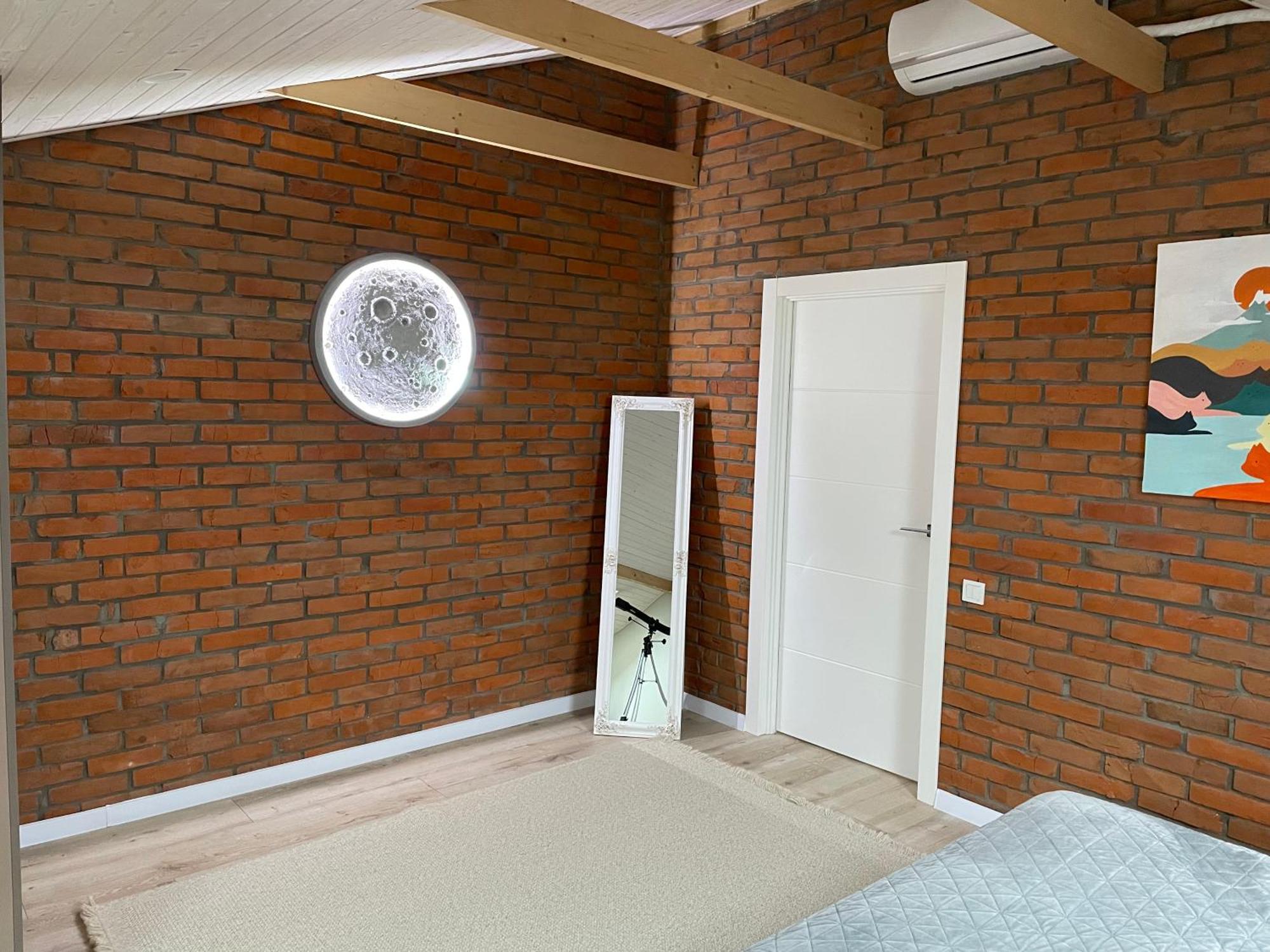 Ferienwohnung «Гори́Ще На Площі Польський Ринок» Kamjanez-Podilskyj Exterior foto